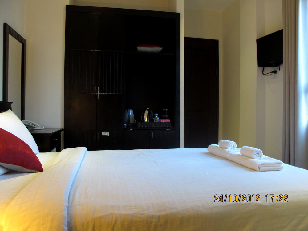 Dda Hotel District 1- Bui Vien-De Tham Walking Street Ho Chi Minh City Exterior photo