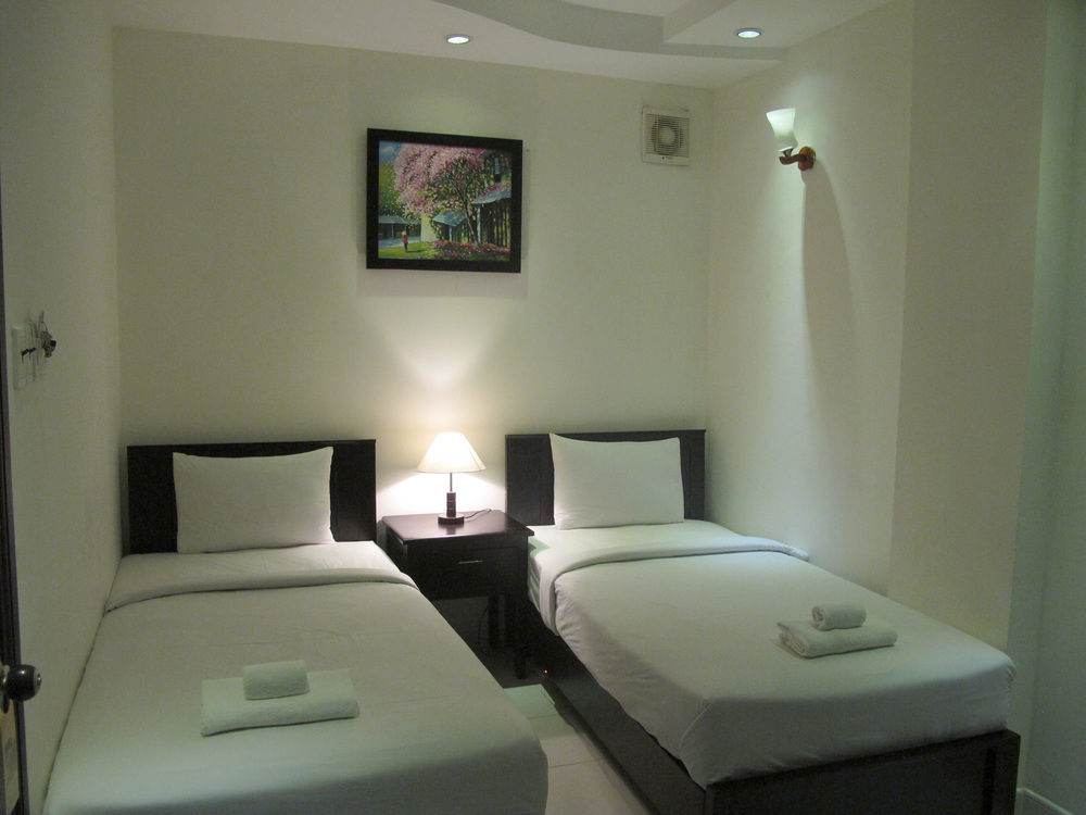 Dda Hotel District 1- Bui Vien-De Tham Walking Street Ho Chi Minh City Exterior photo